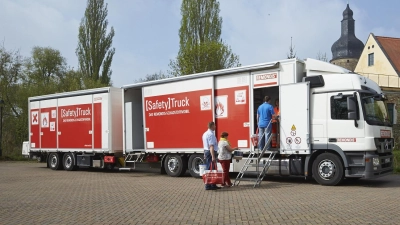 Das Giftmobil steht am 21. Mai in der Feldstraße. (Foto: Remondis)