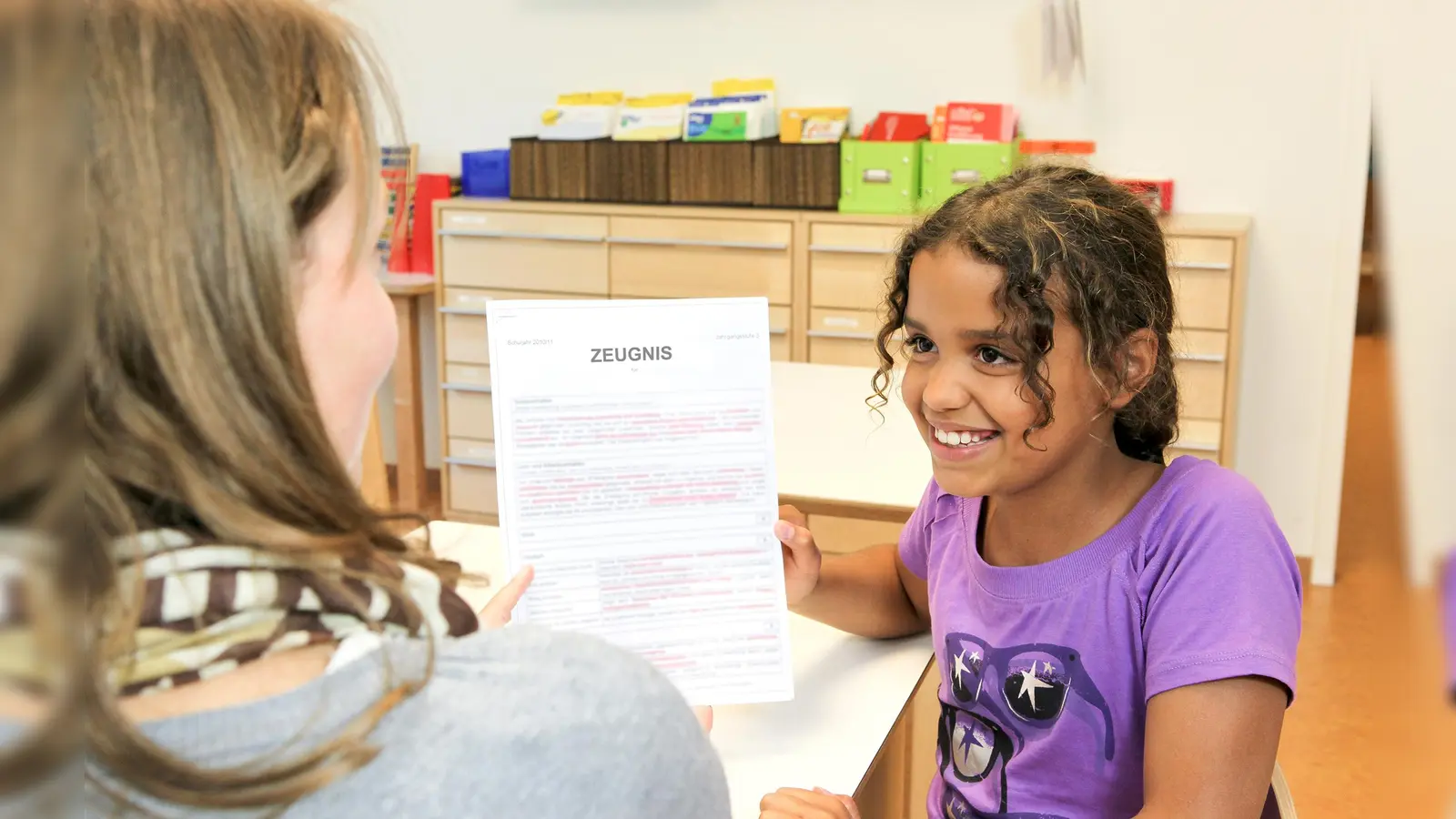 Im Dominik-Brunner-Haus der Johanniter werden sozial benachteiligte Kinder individuell gefördert. Unterstützung bekommen sie im schulischen und emotionalen, aber auch im sozialen Bereich. Dadurch sollen die Kinder den Anschluss an eine Schulform finden, die ihrer Begabung entspricht. (Foto: Claudia Doenitz)